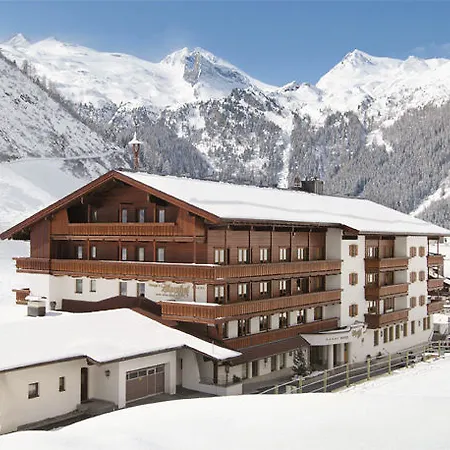 Отель Alpenhof Тукс