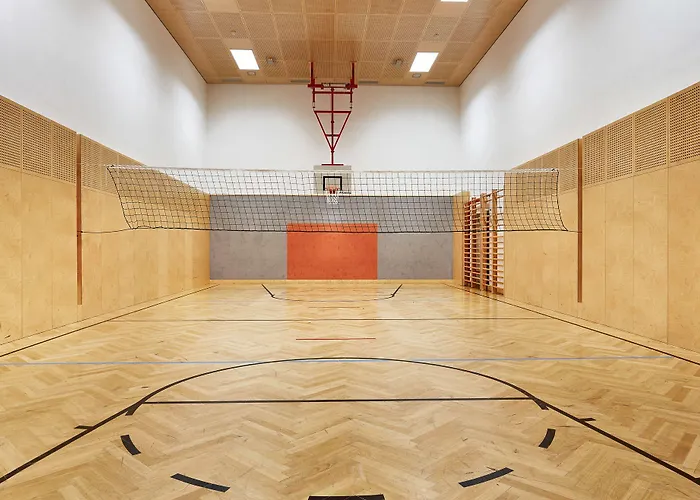 アルペンホフ トゥクス