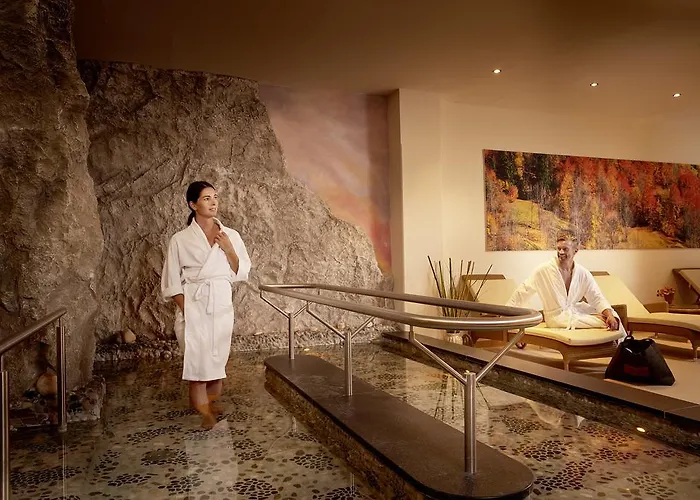 アルペンホフ 4*