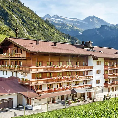 Hotel Alpenhof Tux